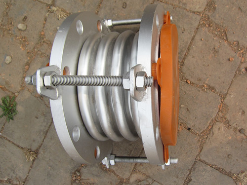 軸向型內(nèi)壓式波紋補(bǔ)償器 軸向型內(nèi)壓式波紋補(bǔ)償器